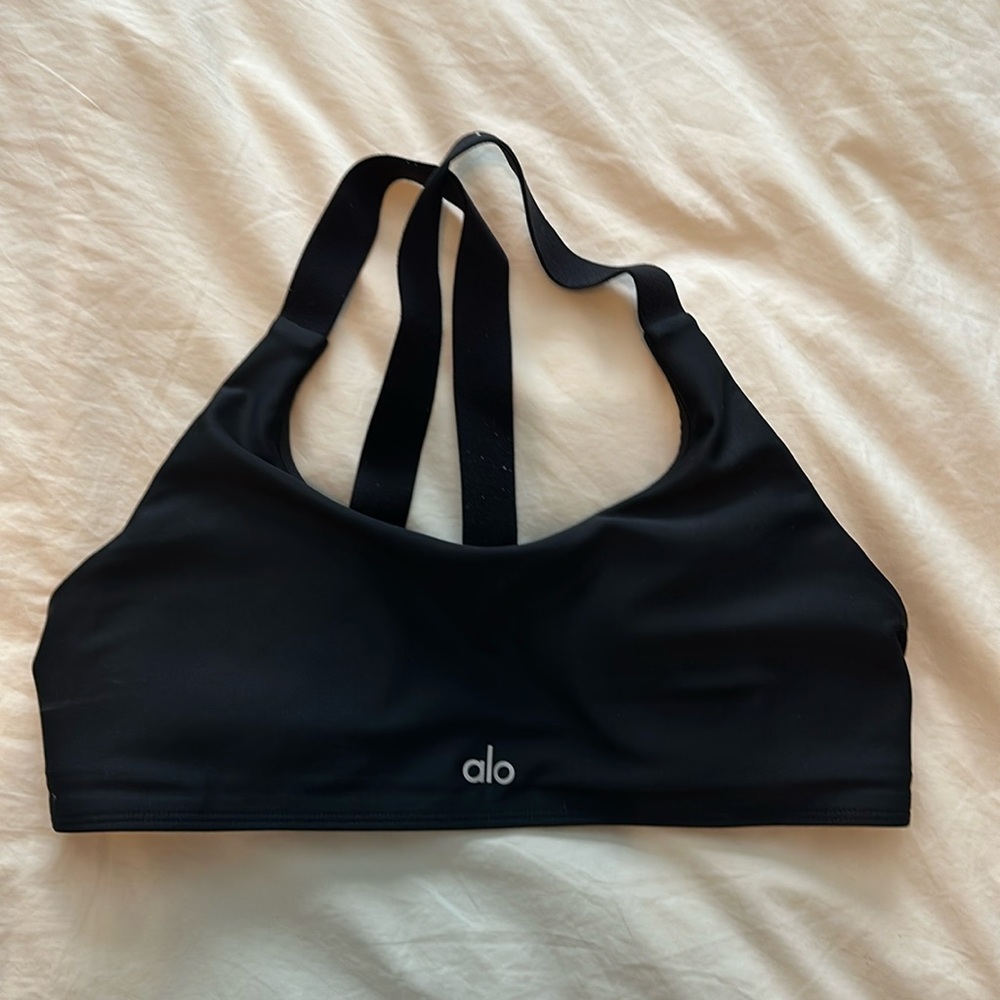 Alo black sports bra (m)